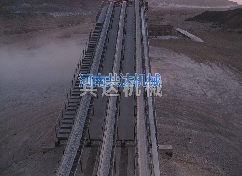 公司承建的礦石破碎、篩分、輸送生產(chǎn)線
