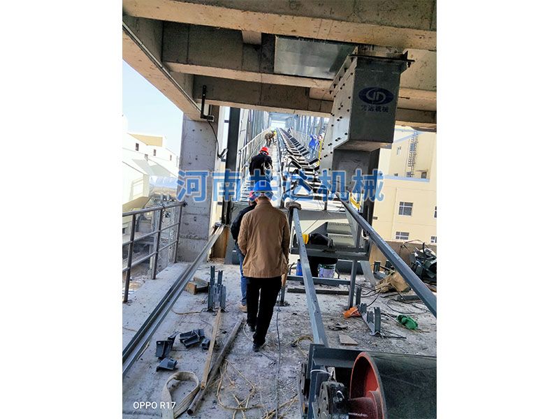 山西某鋼廠膠帶機安裝
